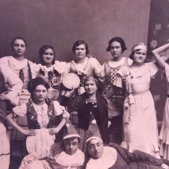 Előadásra készülve
