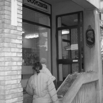 Gyógyszertár