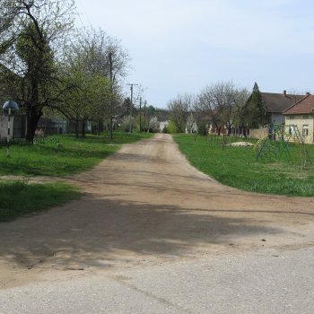 Kishegyesi utcakép