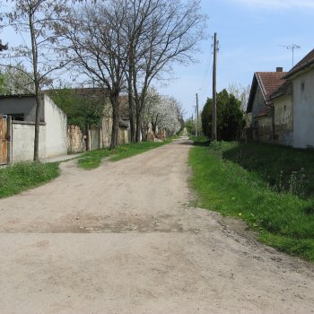 Kishegyesi utcakép