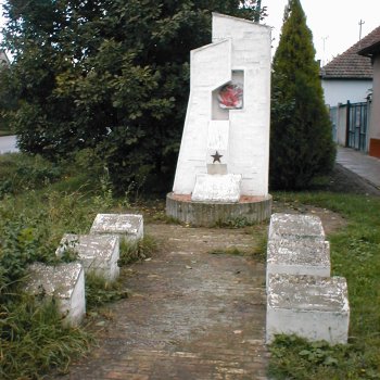 Topolyai úti emlékmű