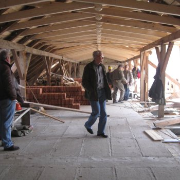 Helyi Közösség Tetőtér Épitése