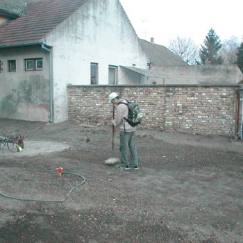 Tele Ház
