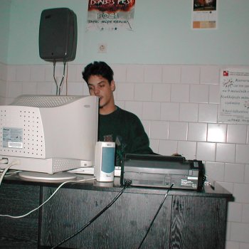 Tele -Ház