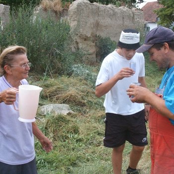 Pillanatkép a Vasút utcából