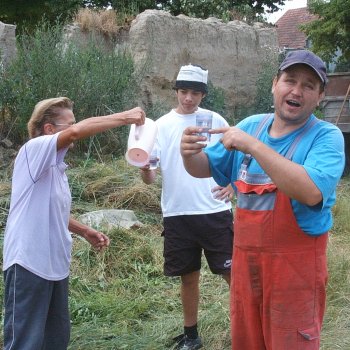 Pillanatkép a Vasút utcából