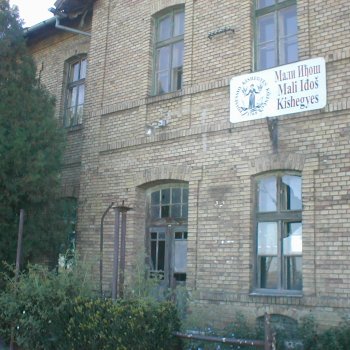 Vasútállomás és környéke