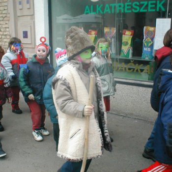 Farsangi felvonulás